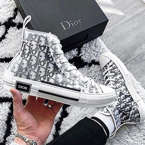 precio de los converse dior